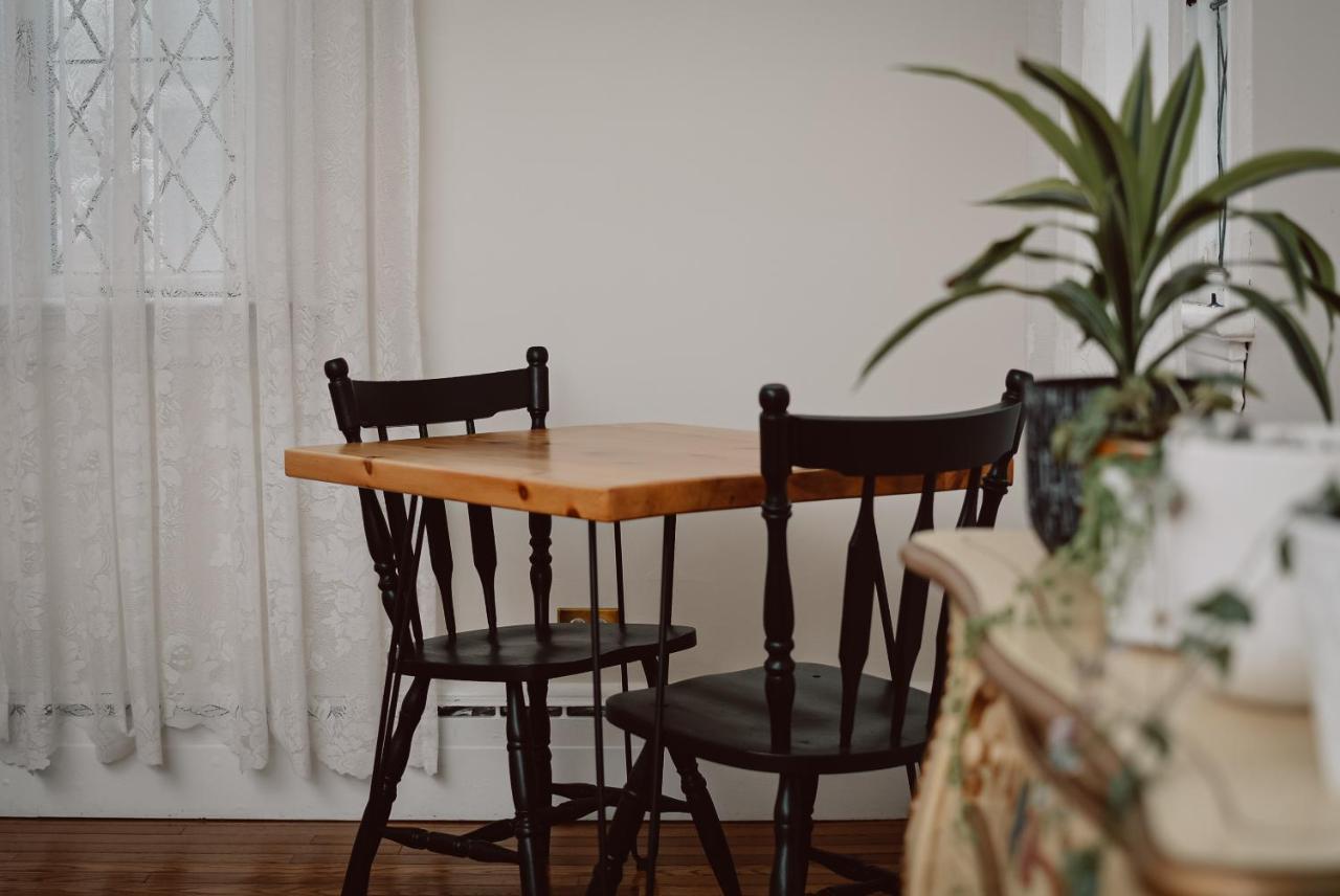 Hill Road Manor Bed & Breakfast Grand-Sault Extérieur photo